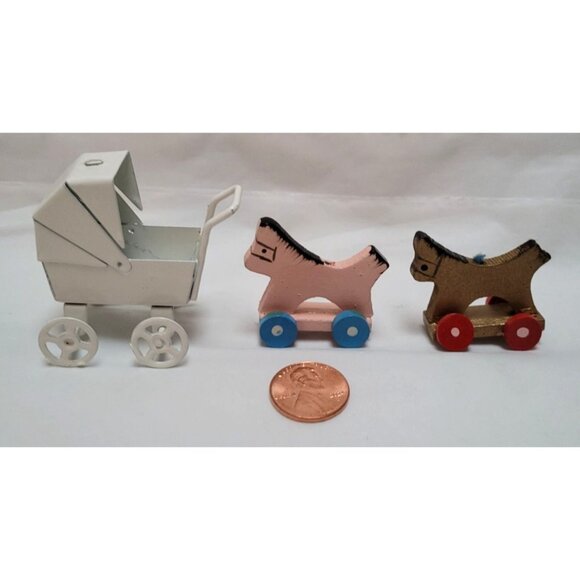 Vintage Lot of 3 Miniature Dollhouse Baby Carriage and Wood Toy Horses - Picture 3 of 8